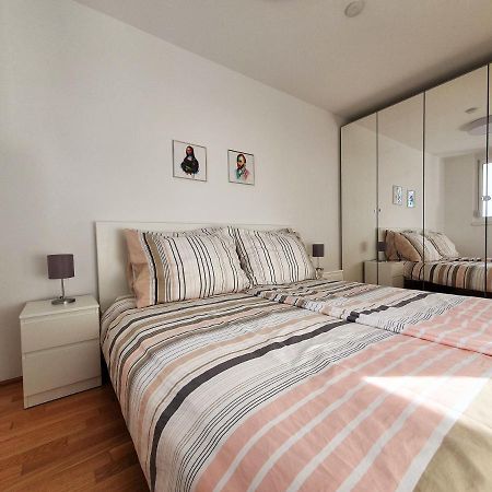 Near Lake Stylish & Fully Furnished Apartment Vienne Extérieur photo